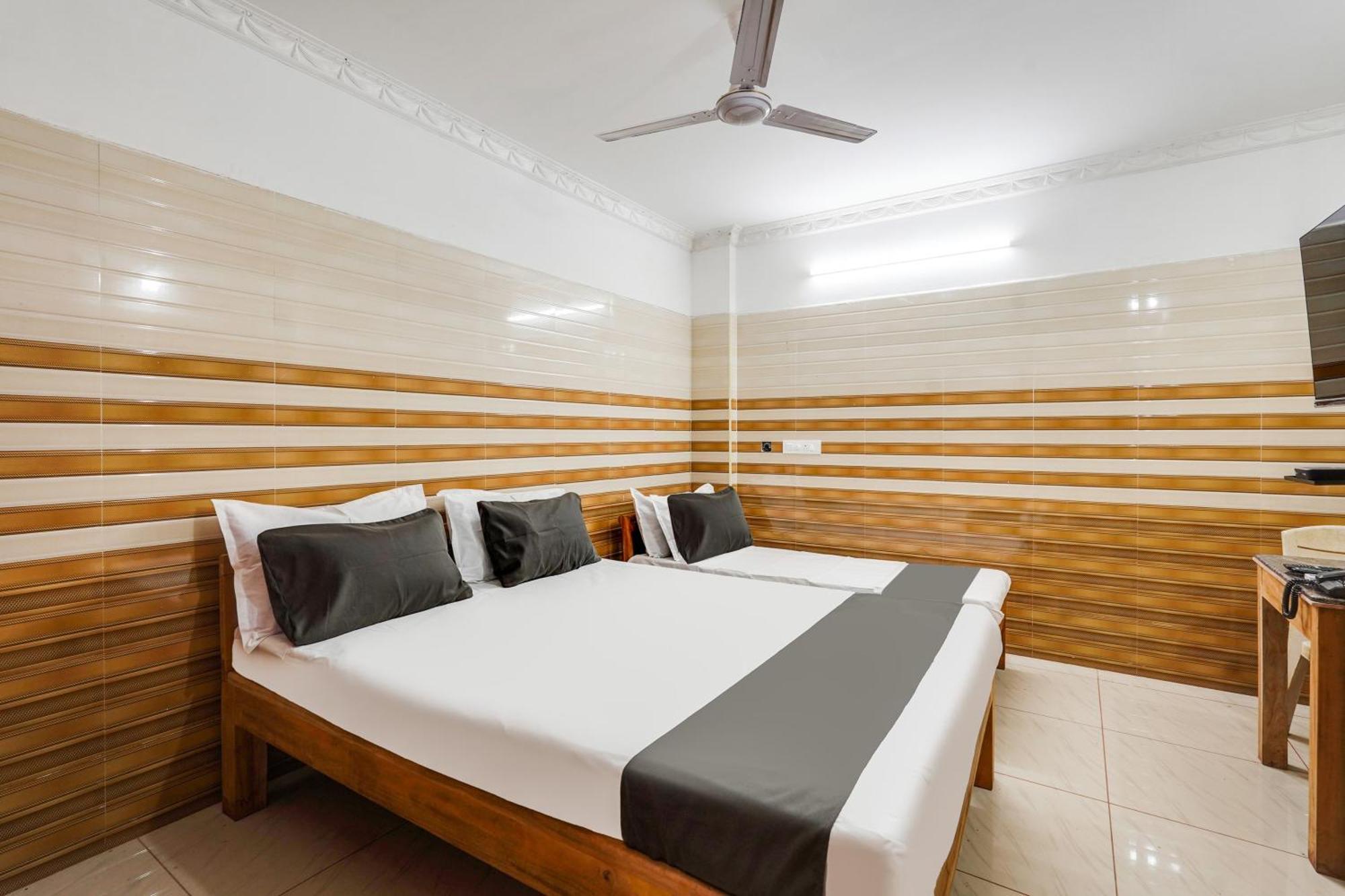 Super Hotel O Sharmila Guest House Kottakuppam المظهر الخارجي الصورة